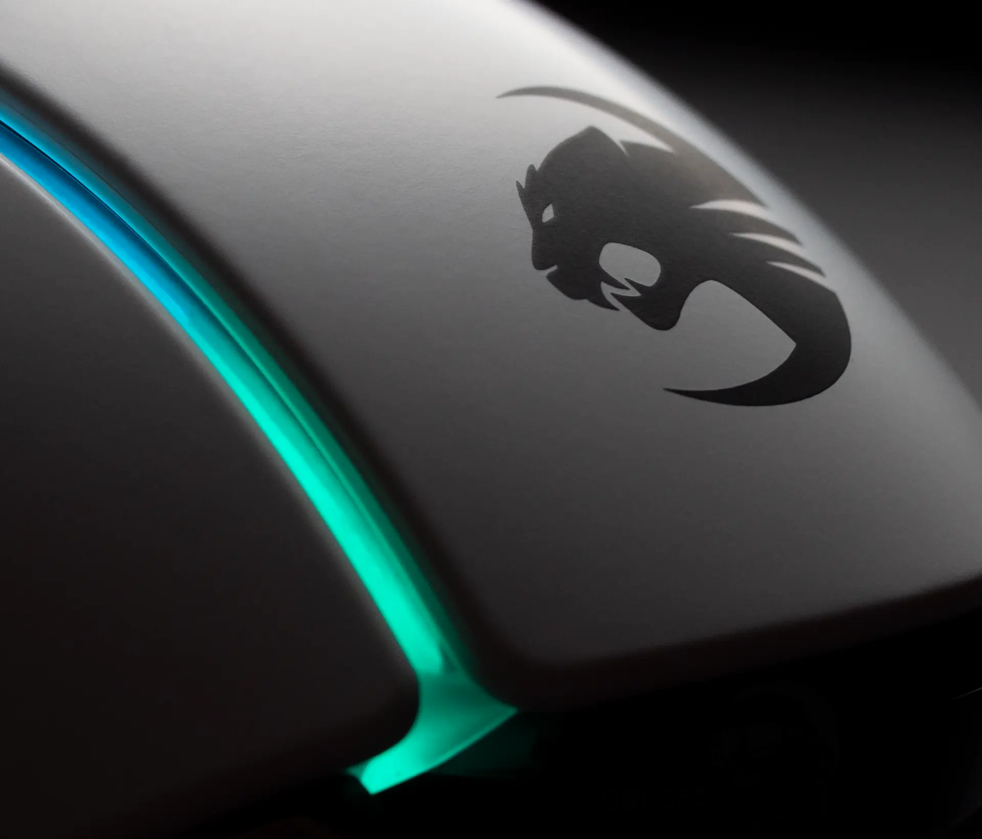 Roccat Kone Aimo Remastered Roccat Kone Aimo Remastered