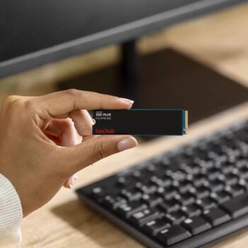 שדרוג והרחבה כונן אחסון לSanDisk SSD PLUS בנפח 1000GB מבית SanDisk דגם SDSSDA3N-1T00G-G26